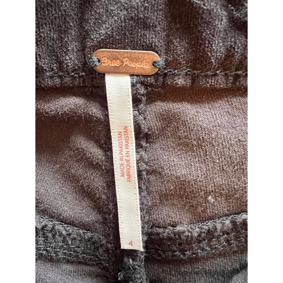 Free People Corduroy Flare Pants Utility Pockets‎ Black Boho Casual Size 4 - Picture 5 of 7